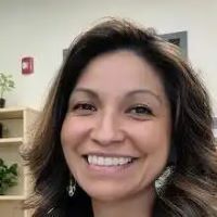 Lollie Molina Headshot