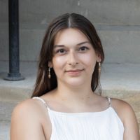 Eliana Aerts headshot for IRACDA
