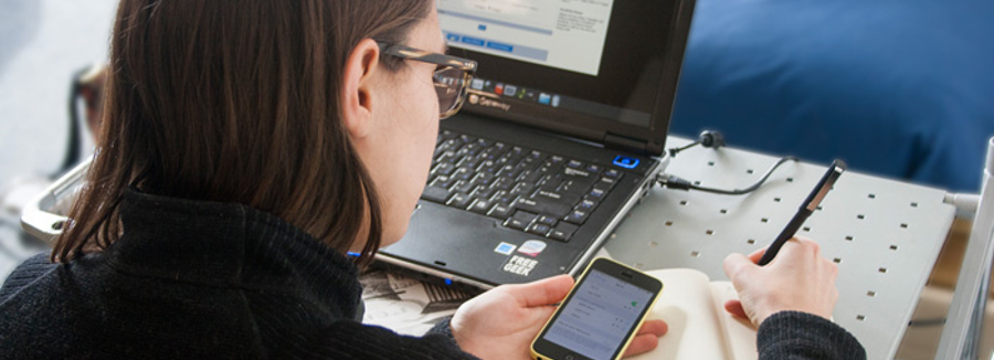 Researcher uses technology platform to analyze data