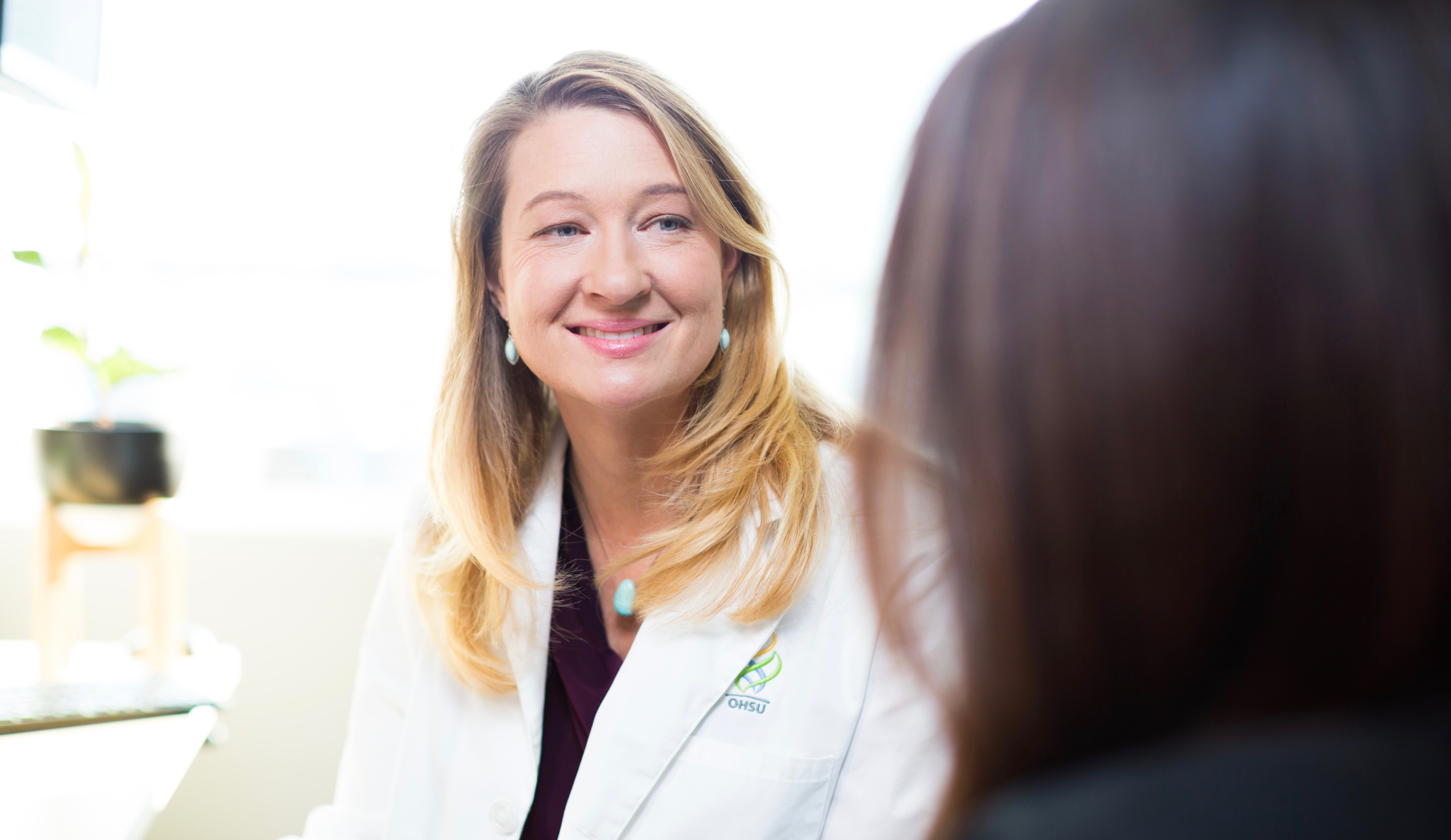 Dr. Kimberly Hutchison completed her training in neurology and sleep medicine at Vanderbilt University Medical Center.