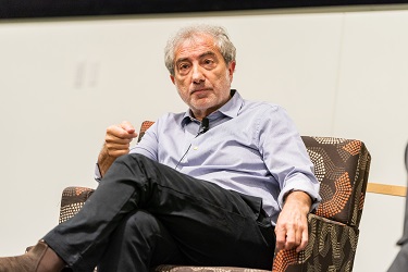 Adam Phillips presenting at the 2019 Woodcock lecture