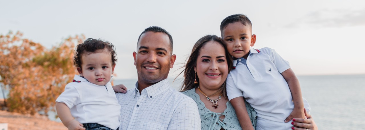 familia en la playa