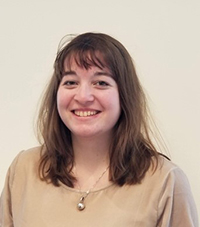 A photo of Karina Thiel-Klare, a Research Associate at 博彩网站.
