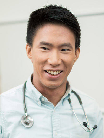 Dr. Matt Chan, family medicine pregnancy care provider at 博彩网站