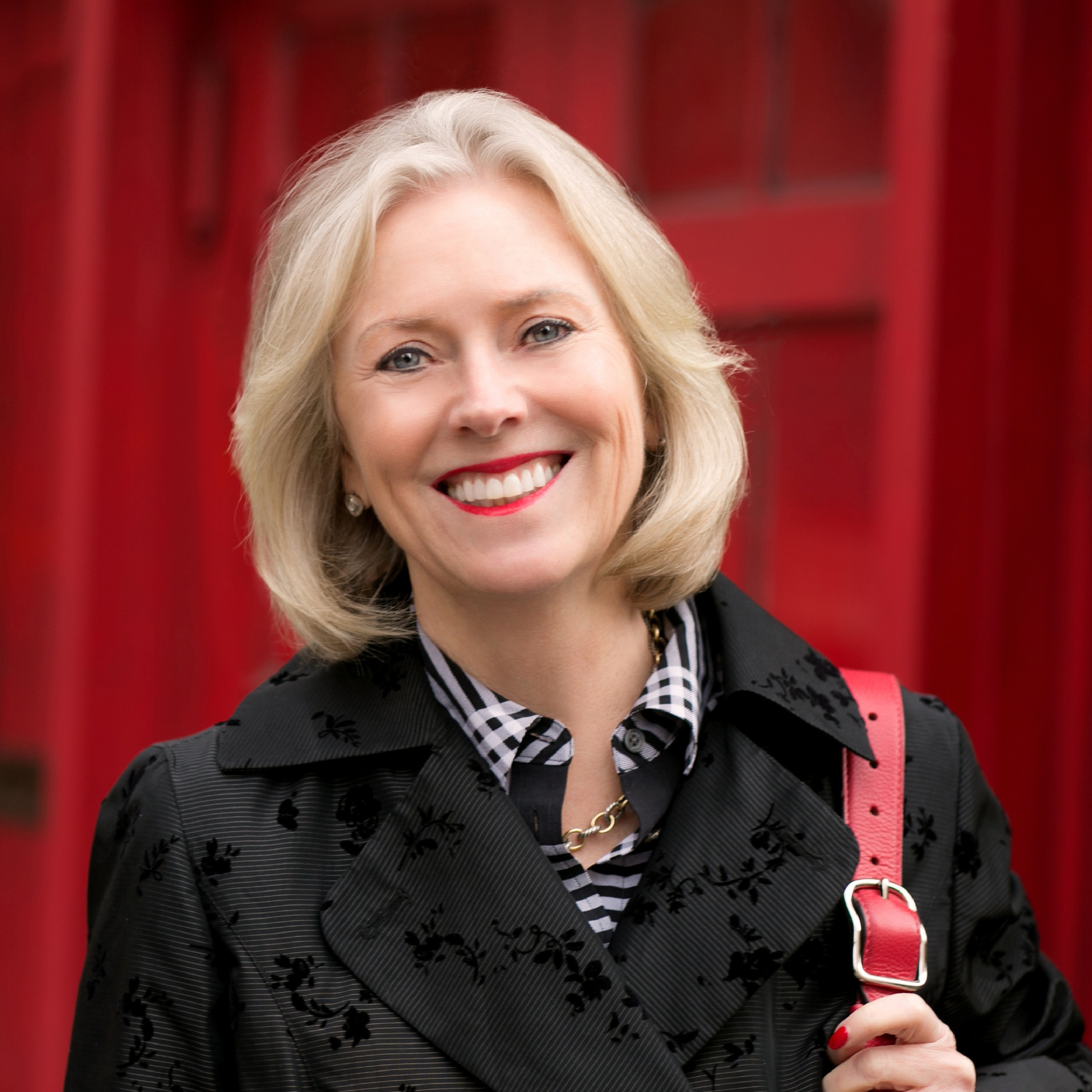 A portrait photo of Marcia Walsh