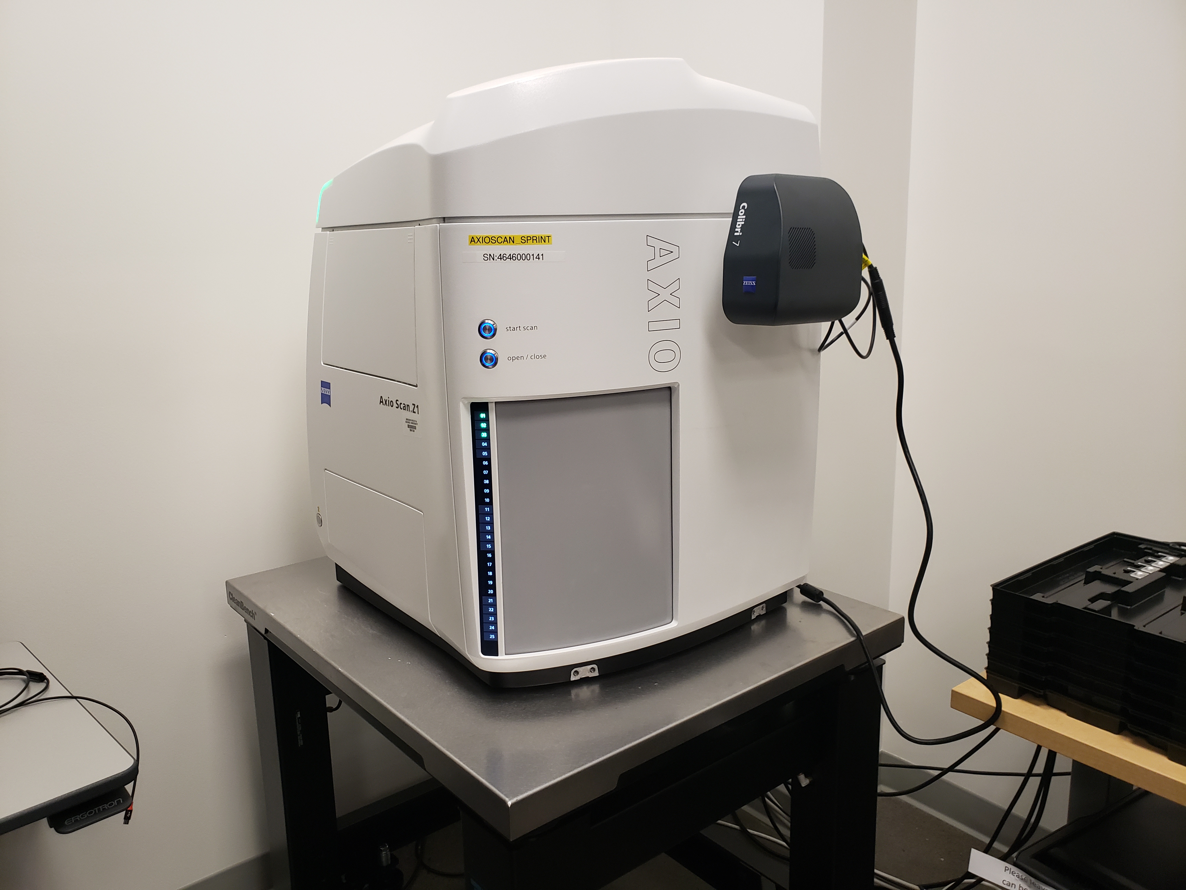 Image of Sprint slide scanner from Zeiss
