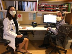 ID Fellow and Faculty member rounding