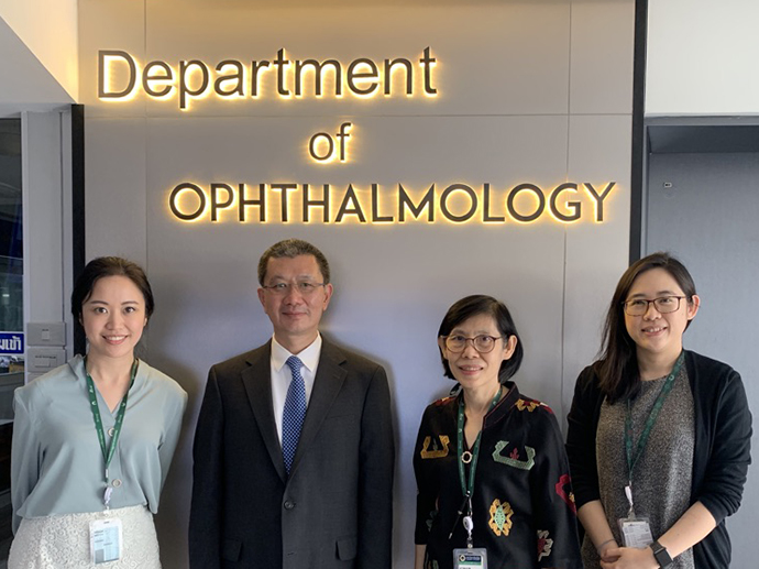 Drs. Ng and Nganmkae at Siriraj Hospital Thailand