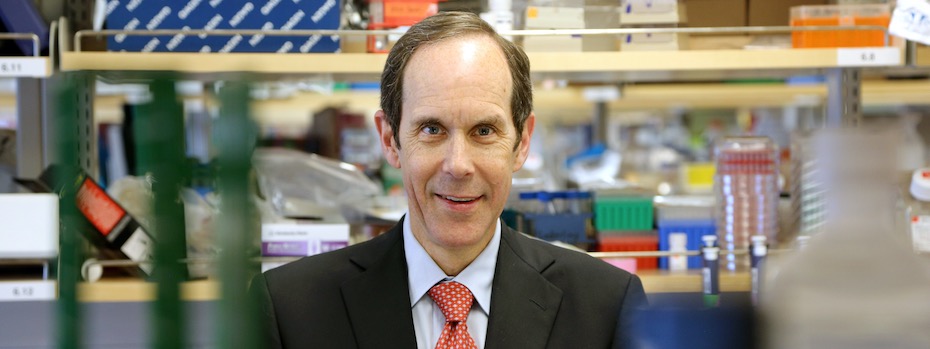 Dr. Brian Druker, director of the 博彩网站 Knight Cancer Institute