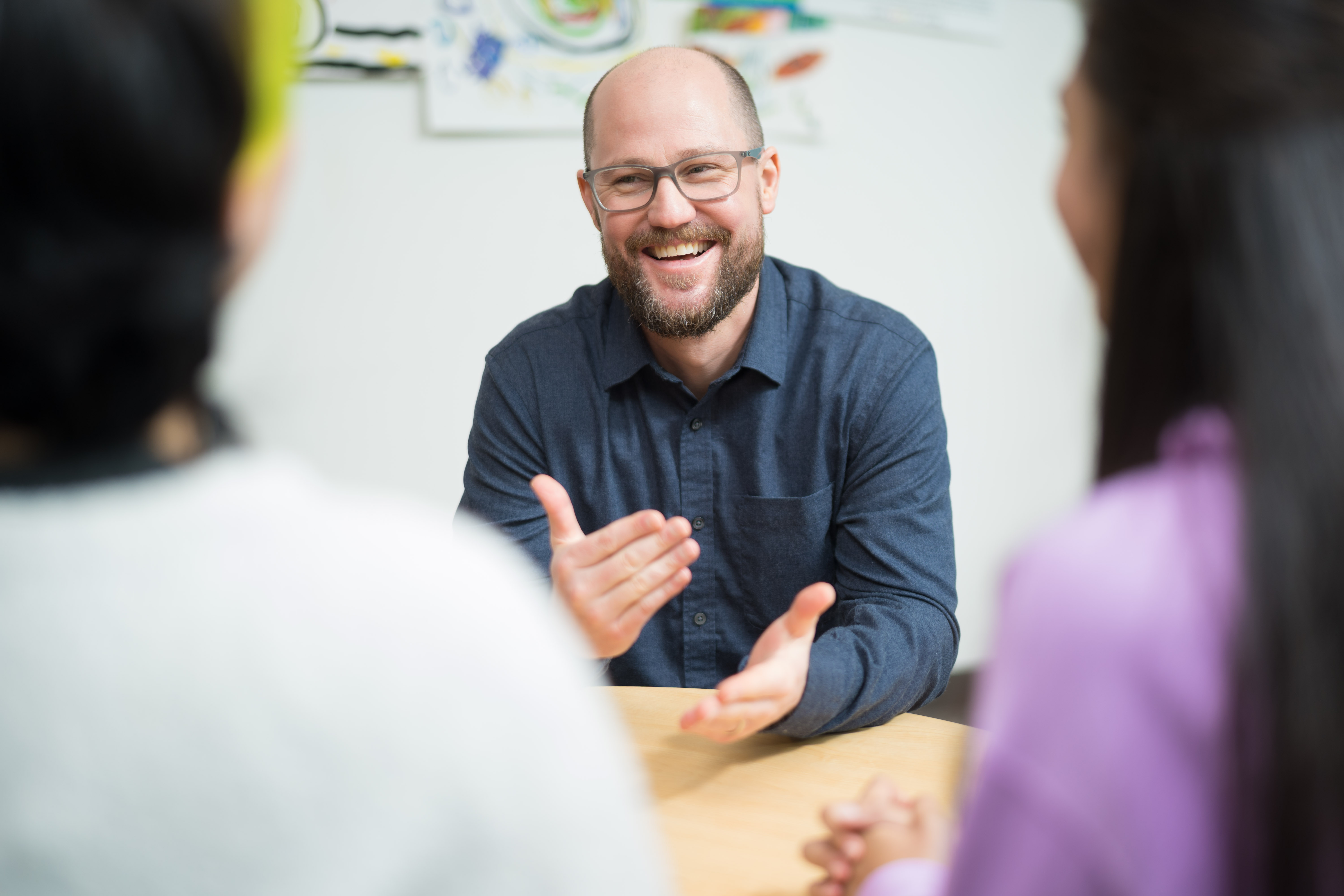 Diabetes Educator talking to diabetes community members