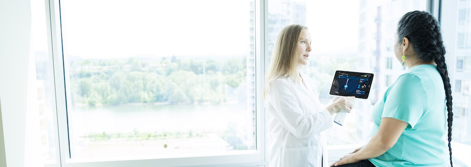 Antonia Gragg is a physician associate with expertise in neurological surgery. She works with our Parkinson’s Disease and Movement Disorders Program to care for people with deep brain stimulators.