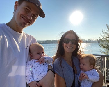 Dr. Eivind Egeland (Postdoc, Coussens lab), his wife, and twins enjoying the Vancouver waterfront.