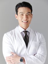 Photo of Marcus Hwang