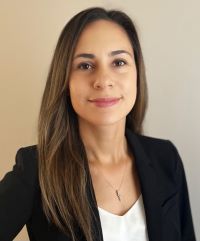 Leanna Hernandez Headshot