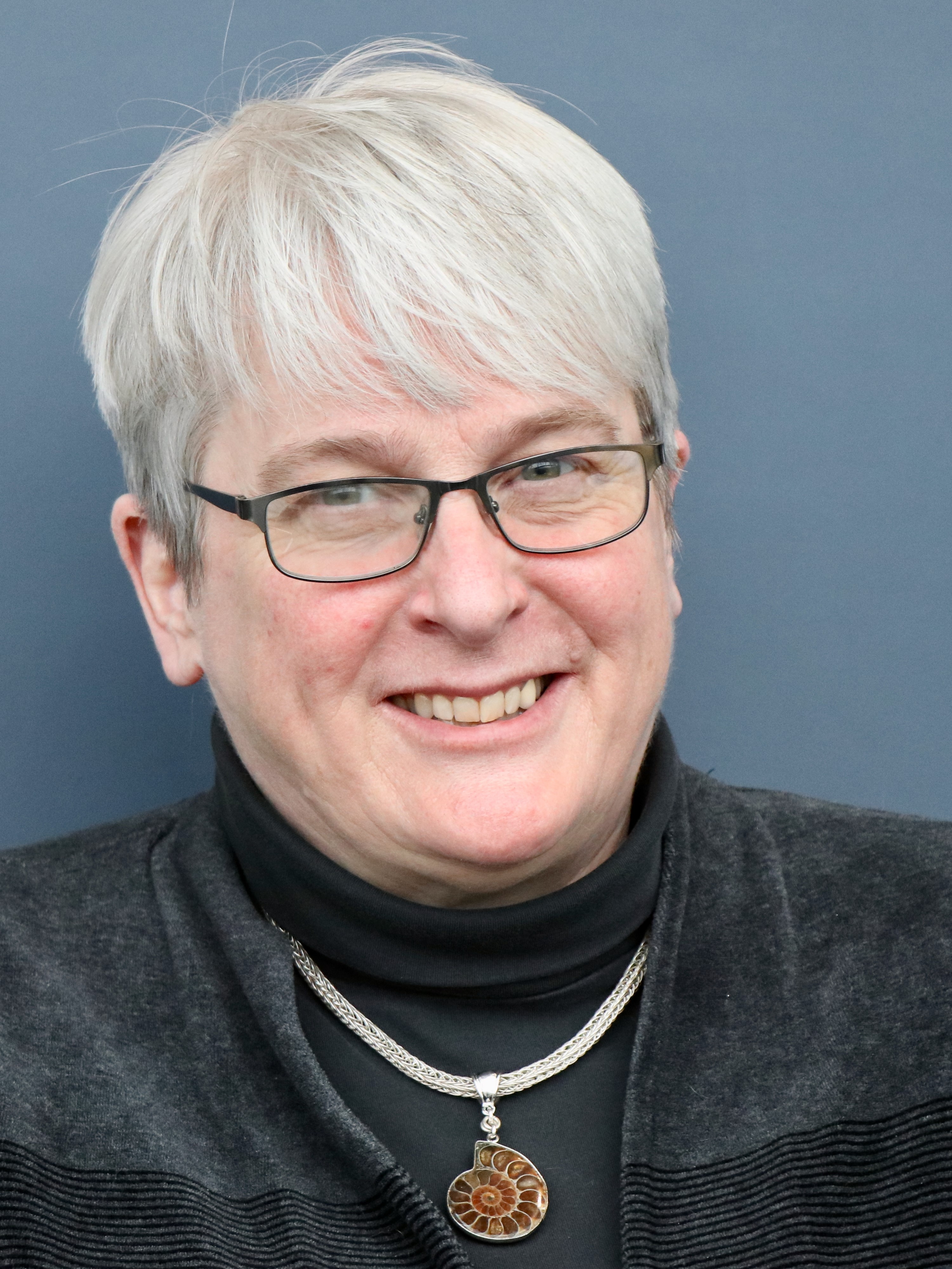 Picture of Stefanie Kaech-Petrie