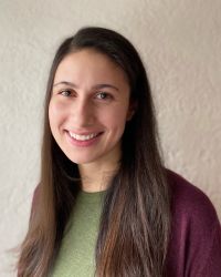 Professional photo of Alexandra Dest