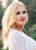 Stephanie R. profile