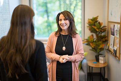 Professor Leslie Hammer
