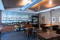 Food options at the Plaza Café at 博彩网站 include a sandwich, soup and salad bar.
