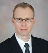 Headshot of Andrei